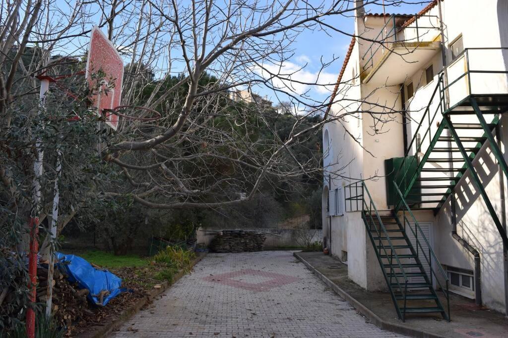 Ολόκληρος Όροφος Αγροτική Οικία Appartement Néos Pírgos Buitenkant foto